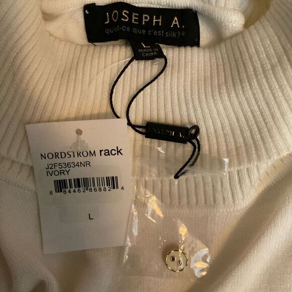 Joseph A Sweater Pullover Turtleneck Tan Ivory Button Cuff Bling Women Large - Picture 3 of 9